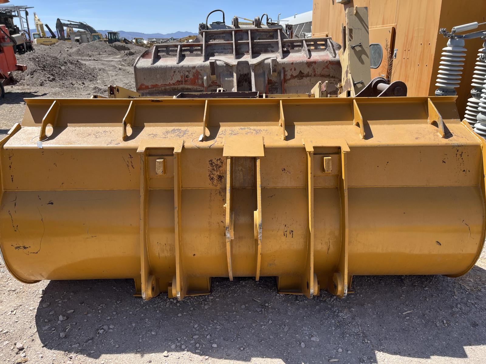 ./imagenes/INVOICE/2019/18075/CATERPILLAR 113 PULGADAS (2).JPG